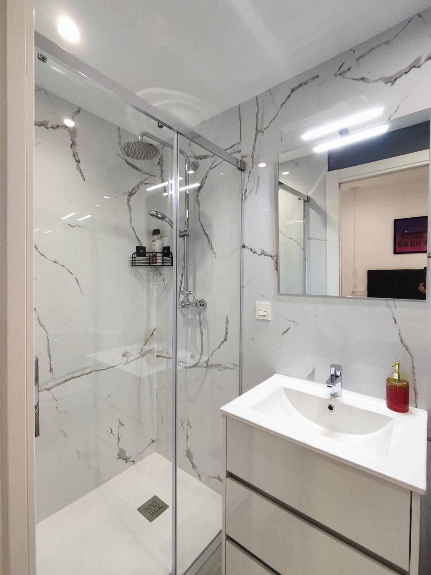 Ferola Homes Appartement *