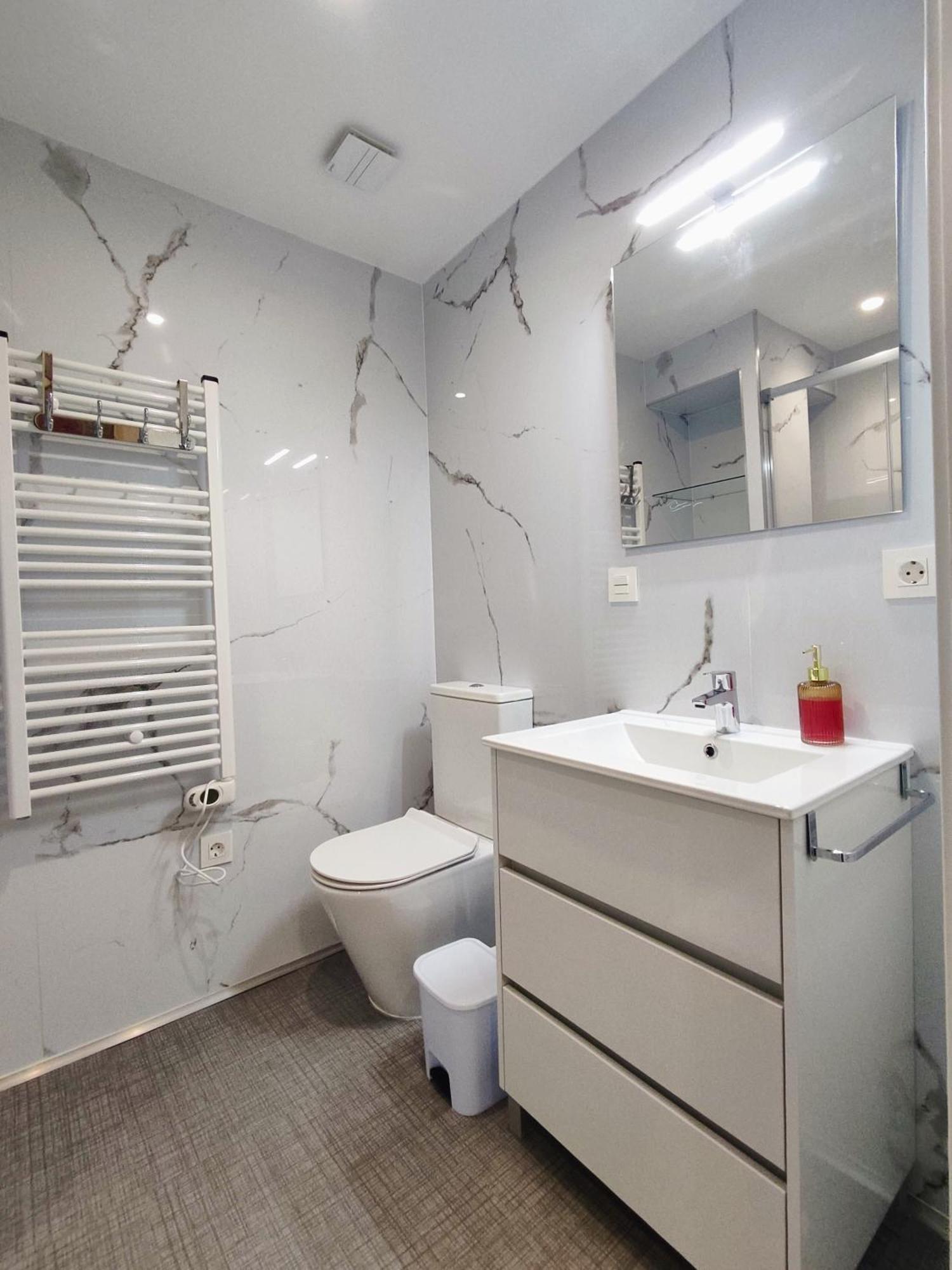 Ferola Homes Appartement *